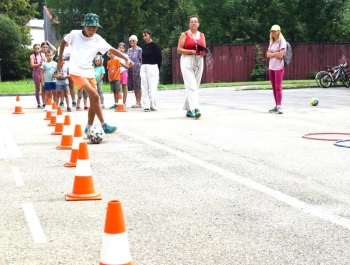 Pożegnanie wakacji przy SP3 oraz SP6. - zdjęcie 26