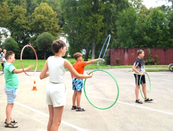 Pożegnanie wakacji przy SP3 oraz SP6. - zdjęcie 15