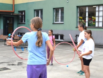 Pożegnanie wakacji przy SP3 oraz SP6. - zdjęcie 13