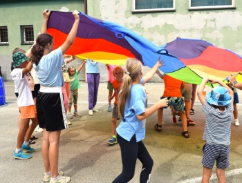 Pożegnanie wakacji przy SP3 oraz SP6. - zdjęcie 9