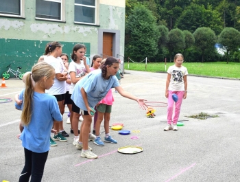 Pożegnanie wakacji przy SP3 oraz SP6. - zdjęcie 3