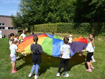 Pożegnanie wakacji przy SP3 oraz SP6. - zdjęcie 57