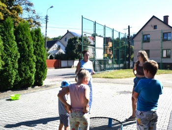 Pożegnanie wakacji wraz z uczniami SP1. - zdjęcie 32