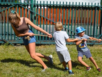 Pożegnanie wakacji wraz z uczniami SP1. - zdjęcie 7