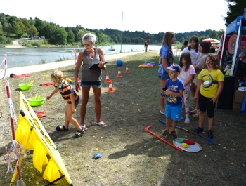 Pożegnanie wakacji na plaży nad Jeziorem Żywieckim 29.08.2025. - zdjęcie 15