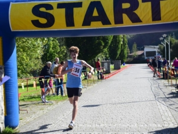 35. Jesienny Festiwal Biegowy o Puchar Burmistrza Miasta Żywca – za nami! - zdjęcie 40