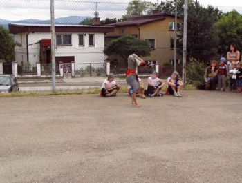 FESTYN SPORTOWO &#8211; REKREACYJNY DLA DZIECI &#8222;WAKACJE NA SPORTOWO i WESOŁO&#8221; - zdjęcie 13