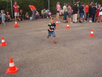 FESTYN SPORTOWO &#8211; REKREACYJNY DLA DZIECI &#8222;WAKACJE NA SPORTOWO i WESOŁO&#8221; - zdjęcie 22