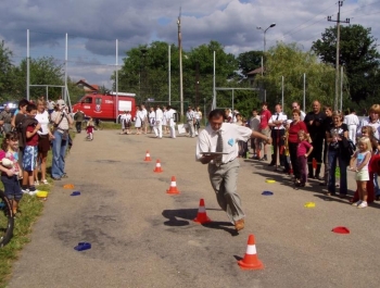 FESTYN SPORTOWO &#8211; REKREACYJNY DLA DZIECI &#8222;WAKACJE NA SPORTOWO i WESOŁO&#8221; - zdjęcie 2