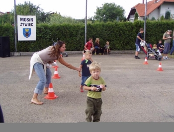 FESTYN SPORTOWO &#8211; REKREACYJNY DLA DZIECI &#8222;WAKACJE NA SPORTOWO i WESOŁO&#8221; - zdjęcie 1