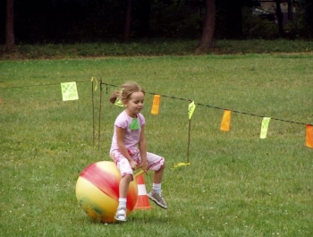 FESTYN SPORTOWO &#8211; REKREACYJNY DLA DZIECI &#8222;WAKACJE NA SPORTOWO i WESOŁO&#8221; - zdjęcie 8