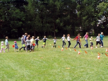 FESTYN SPORTOWO &#8211; REKREACYJNY DLA DZIECI &#8222;WAKACJE NA SPORTOWO i WESOŁO&#8221; - zdjęcie 3