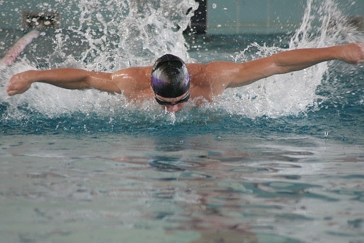 ZAWODY PŁYWACKIE DLA DZIECI I MŁODZIEŻY