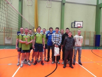 WYNIKI OFICJALNE Wiosennego Turnieju Dzikich Drużyn w Piłce Siatkowej „O Puchar MOSiR – u” - zdjęcie4