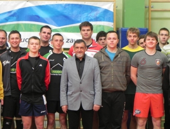 WYNIKI OFICJALNE Wiosennego Turnieju Dzikich Drużyn w Piłce Siatkowej „O Puchar MOSiR – u” - zdjęcie12