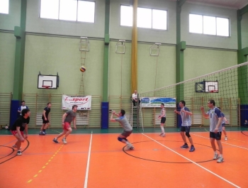 WYNIKI OFICJALNE Wiosennego Turnieju Dzikich Drużyn w Piłce Siatkowej „O Puchar MOSiR – u” - zdjęcie9