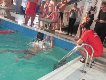 Wyniki Rodzinnych Sztafet Pływackich - zdjęcie3