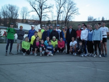 Żywieccy biegacze uczcili pamięć ofiar wybuchów w Bostonie - zdjęcie1