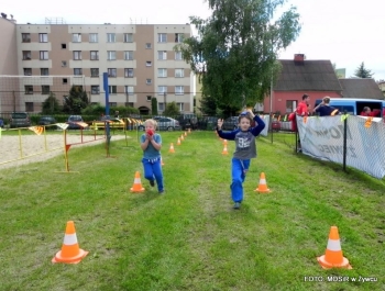 Festyn z okazji Dnia Dziecka - zdjęcie4