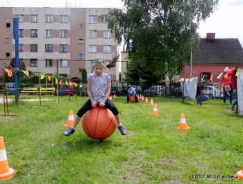 Festyn z okazji Dnia Dziecka - zdjęcie5