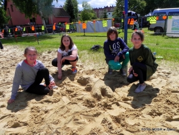 Festyn z okazji Dnia Dziecka - zdjęcie15