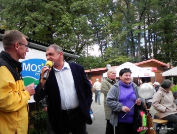 Pan Burmistrz Antoni Szlagor odwiedza stanowisko MOSiR-u