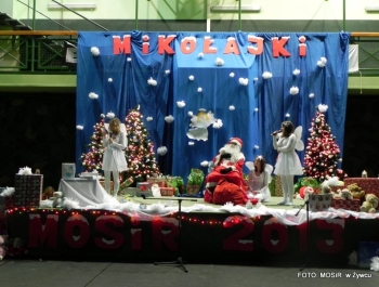 7 grudnia Św. Mikołaj odwiedził MOSiR! - zdjęcie17