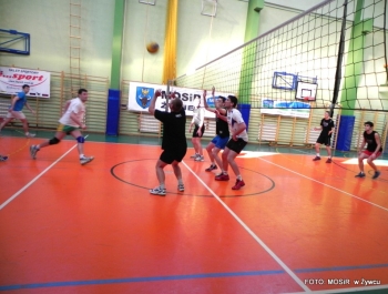 Wiosenny Turniej "Dzikich Drużyn" w Piłce Siatkowej - relacja - zdjęcie8