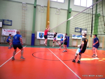 Wiosenny Turniej "Dzikich Drużyn" w Piłce Siatkowej - relacja - zdjęcie11