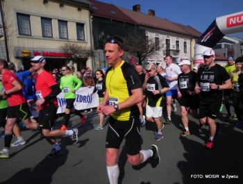 Jubileuszowy Półmaraton dookoła Jeziora Żywieckiego - zdjęcie33