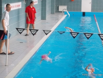 Podsumowanie kolejnego roku działalności Szkółki Pływackiej MOSiR-u w Żywcu - zdjęcie19