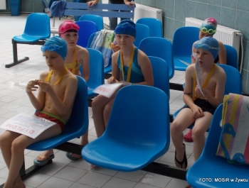 Podsumowanie kolejnego roku działalności Szkółki Pływackiej MOSiR-u w Żywcu - zdjęcie6