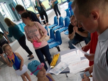 Podsumowanie kolejnego roku działalności Szkółki Pływackiej MOSiR-u w Żywcu - zdjęcie1