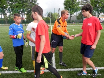 WYNIKI - OSIEDLOWY TURNIEJ PIŁKI NOŻNEJ - zdjęcie9