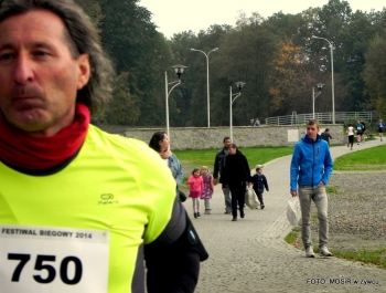 WYNIKI - JESIENNY FESTIWAL BIEGOWY - zdjęcie198