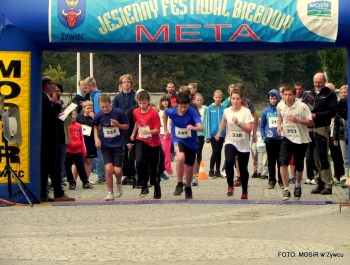 WYNIKI - JESIENNY FESTIWAL BIEGOWY - zdjęcie105