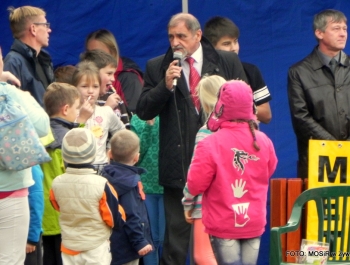 NOWY, BEZPIECZNY PLAC ZABAW NA OSIEDLU  MŁODYCH od 12.XI.2014 - zdjęcie77