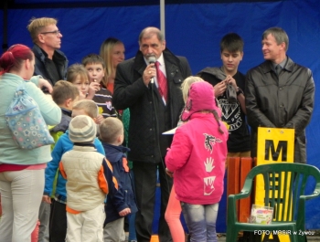 NOWY, BEZPIECZNY PLAC ZABAW NA OSIEDLU  MŁODYCH od 12.XI.2014 - zdjęcie76