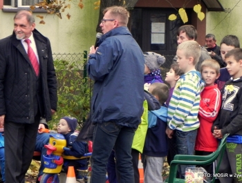 NOWY, BEZPIECZNY PLAC ZABAW NA OSIEDLU  MŁODYCH od 12.XI.2014 - zdjęcie59