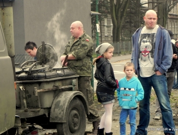 NOWY, BEZPIECZNY PLAC ZABAW NA OSIEDLU  MŁODYCH od 12.XI.2014 - zdjęcie56