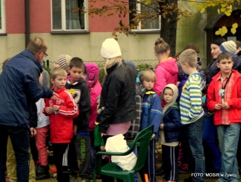 NOWY, BEZPIECZNY PLAC ZABAW NA OSIEDLU  MŁODYCH od 12.XI.2014 - zdjęcie25