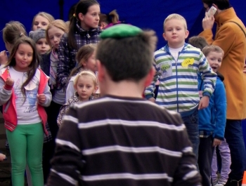 NOWY, BEZPIECZNY PLAC ZABAW NA OSIEDLU  MŁODYCH od 12.XI.2014 - zdjęcie2