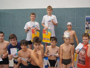PŁYWACKA LIGA SZKOLNA - II EDYCJA. WYNIKI I FOTOREPORTAŻ - zdjęcie16