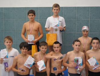 PŁYWACKA LIGA SZKOLNA - II EDYCJA. WYNIKI I FOTOREPORTAŻ - zdjęcie7