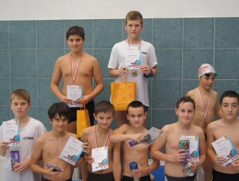 PŁYWACKA LIGA SZKOLNA - II EDYCJA. WYNIKI I FOTOREPORTAŻ - zdjęcie6