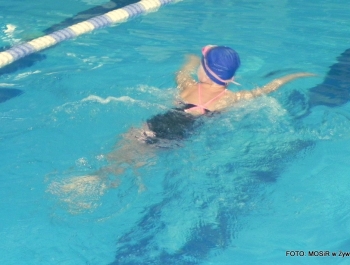 PŁYWACKA LIGA SZKOLNA - II EDYCJA. WYNIKI I FOTOREPORTAŻ - zdjęcie44