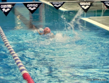 PŁYWACKA LIGA SZKOLNA - II EDYCJA. WYNIKI I FOTOREPORTAŻ - zdjęcie70