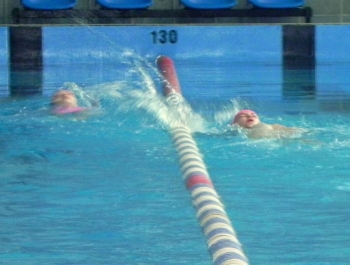 PŁYWACKA LIGA SZKOLNA - II EDYCJA. WYNIKI I FOTOREPORTAŻ - zdjęcie71