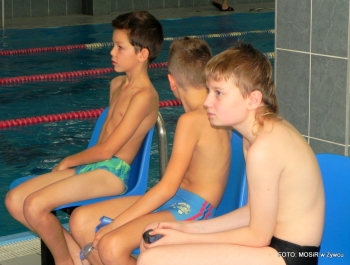 PŁYWACKA LIGA SZKOLNA - II EDYCJA. WYNIKI I FOTOREPORTAŻ - zdjęcie77