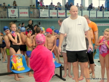 PŁYWACKA LIGA SZKOLNA - II EDYCJA. WYNIKI I FOTOREPORTAŻ - zdjęcie79